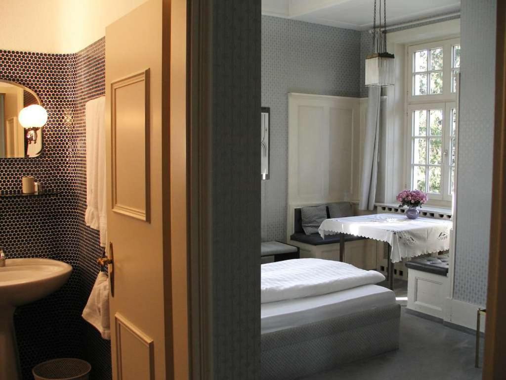 Hotel Park Villa Heilbronn Ruang foto